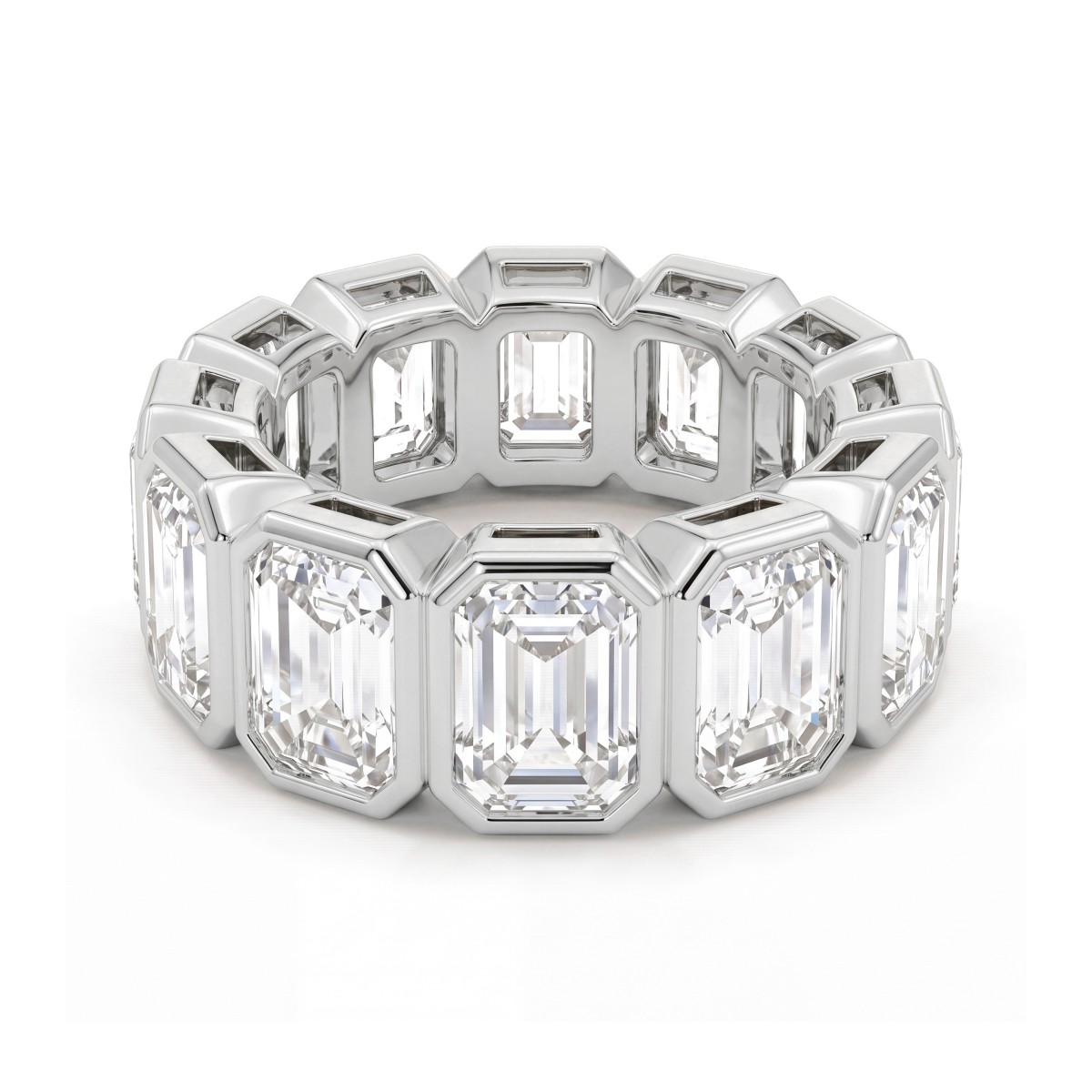 Devotion - anello eternity a tutto giro con moissanite con taglio smeraldo e incastonature a castone