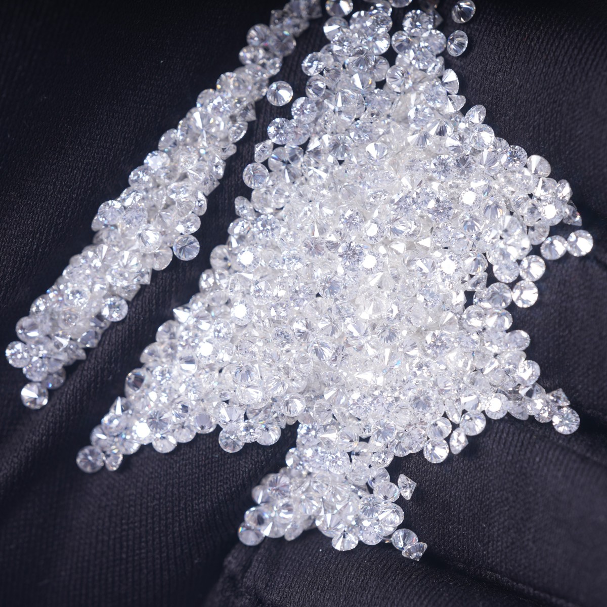 Pietre di moissanite sciolta - taglio rotondo