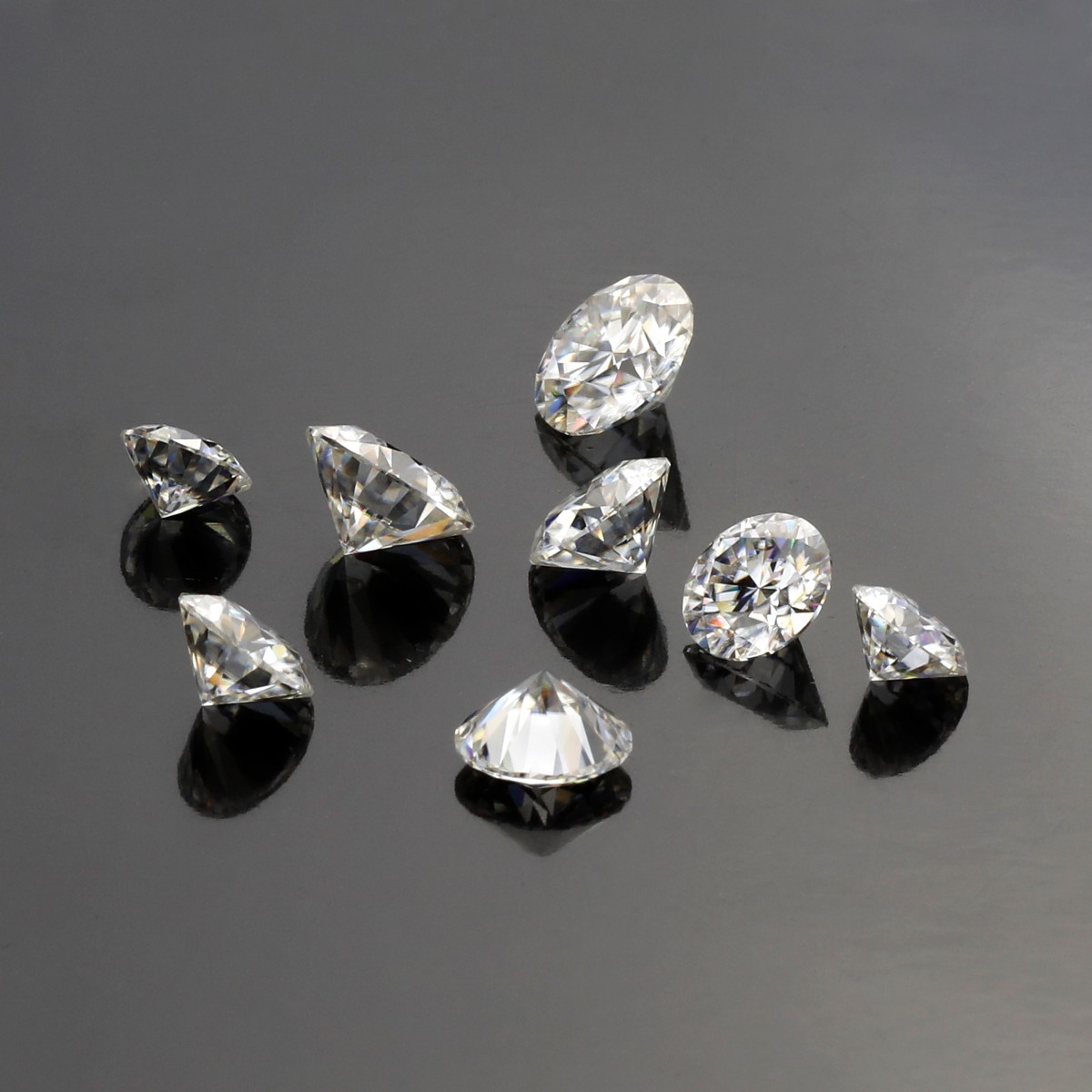 Pietre di moissanite sciolta - taglio rotondo