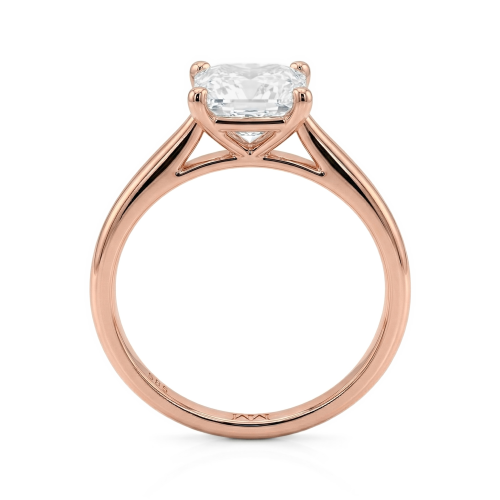 Iris – anello solitario con moissanite dal taglio princess