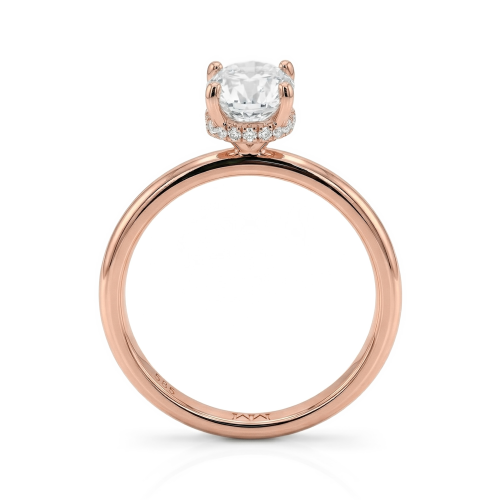 Ovalisse - anello con moissanite taglio ovale e halo nascosto circolare