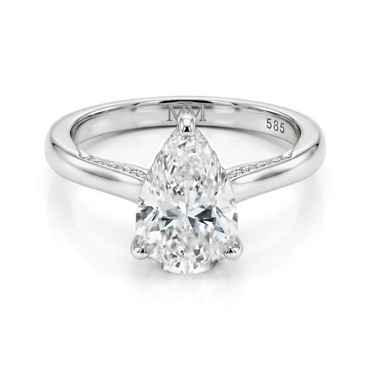 Poirine - anello con moissanite taglio a goccia, halo nascosto e pietre secondarie incastonate a pavé