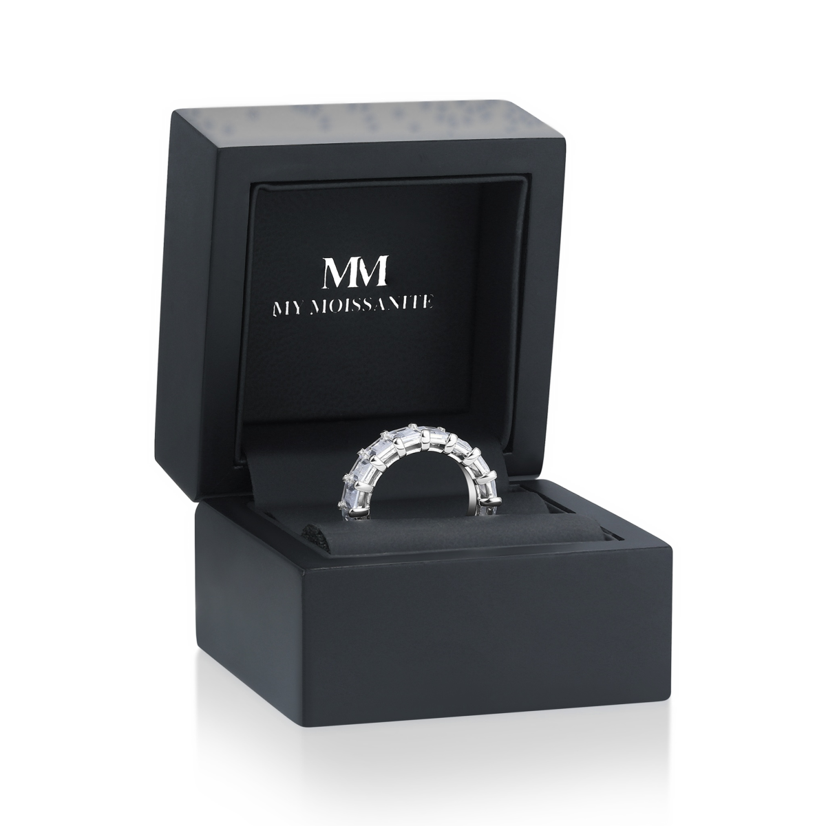 Eterna - anello eternity con moissanite dal taglio smeraldo