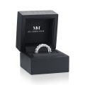 Eterna - anello eternity con moissanite dal taglio smeraldo