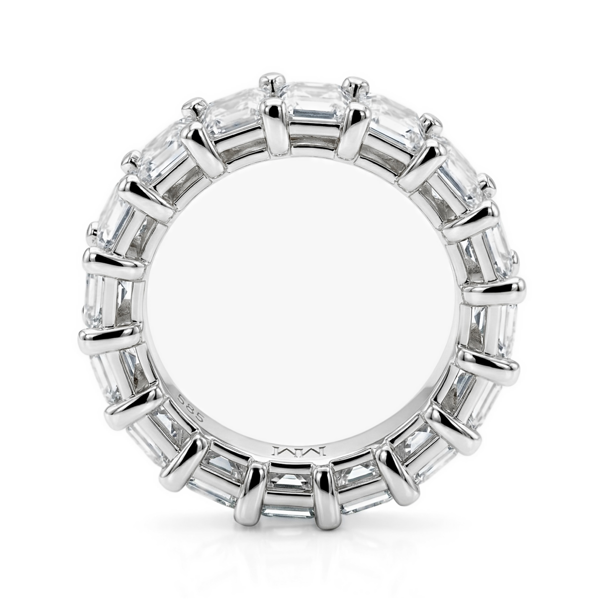 Eterna - anello eternity con moissanite dal taglio smeraldo