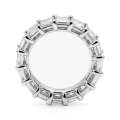 Eterna - anello eternity con moissanite dal taglio smeraldo
