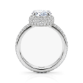 Lustrella - anello di fidanzamento con moissanite in montatura halo e corpo dell’anello con pavé