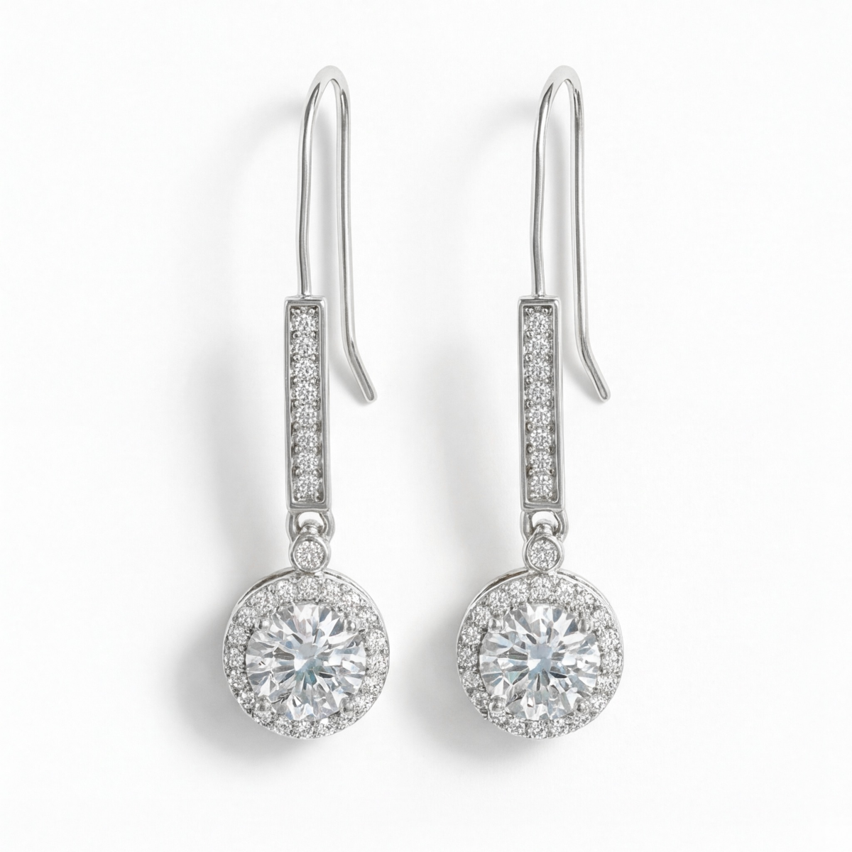 Luminary - orecchini con moissanite in montatura halo