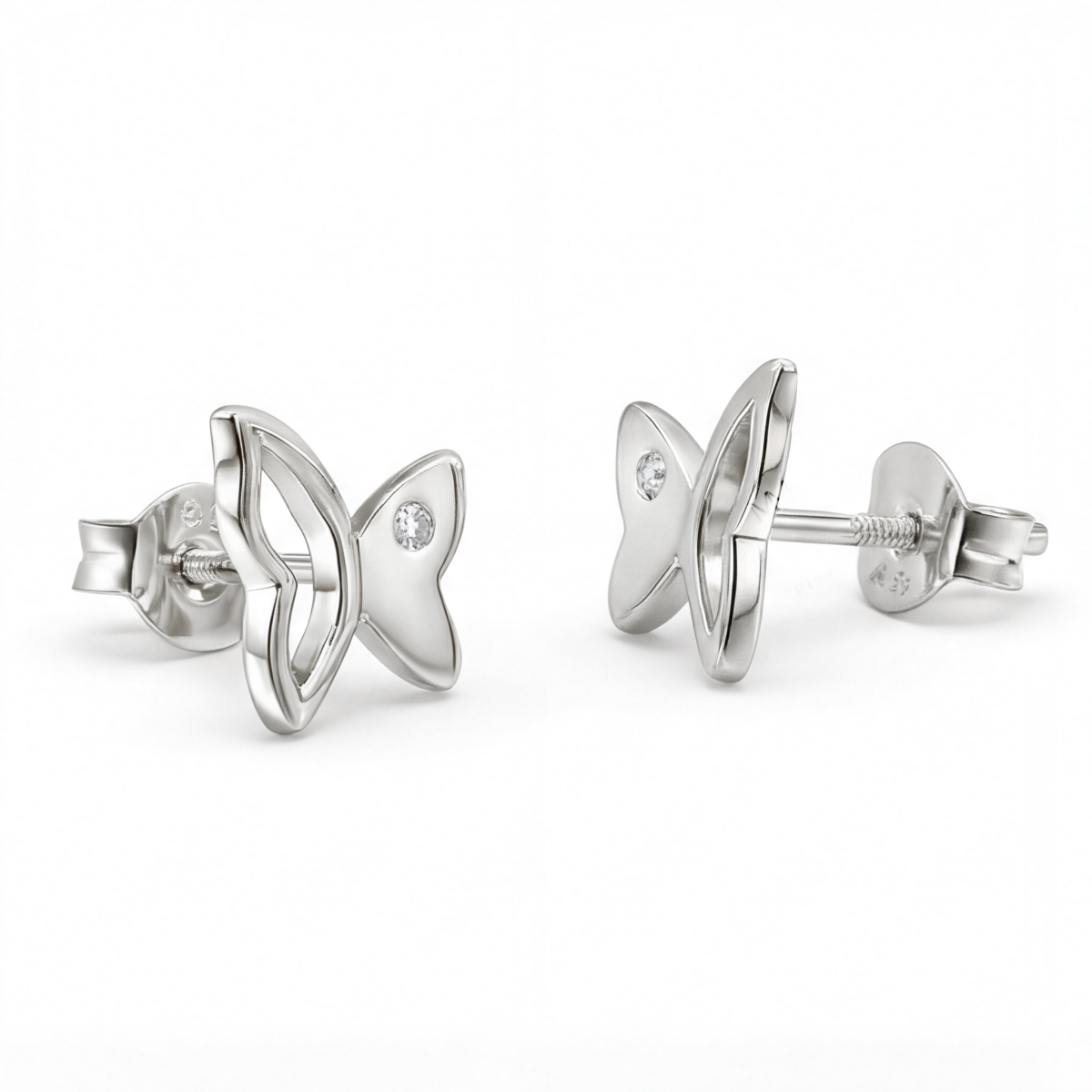 Butterfly Beauty - orecchini a lobo con moissanite