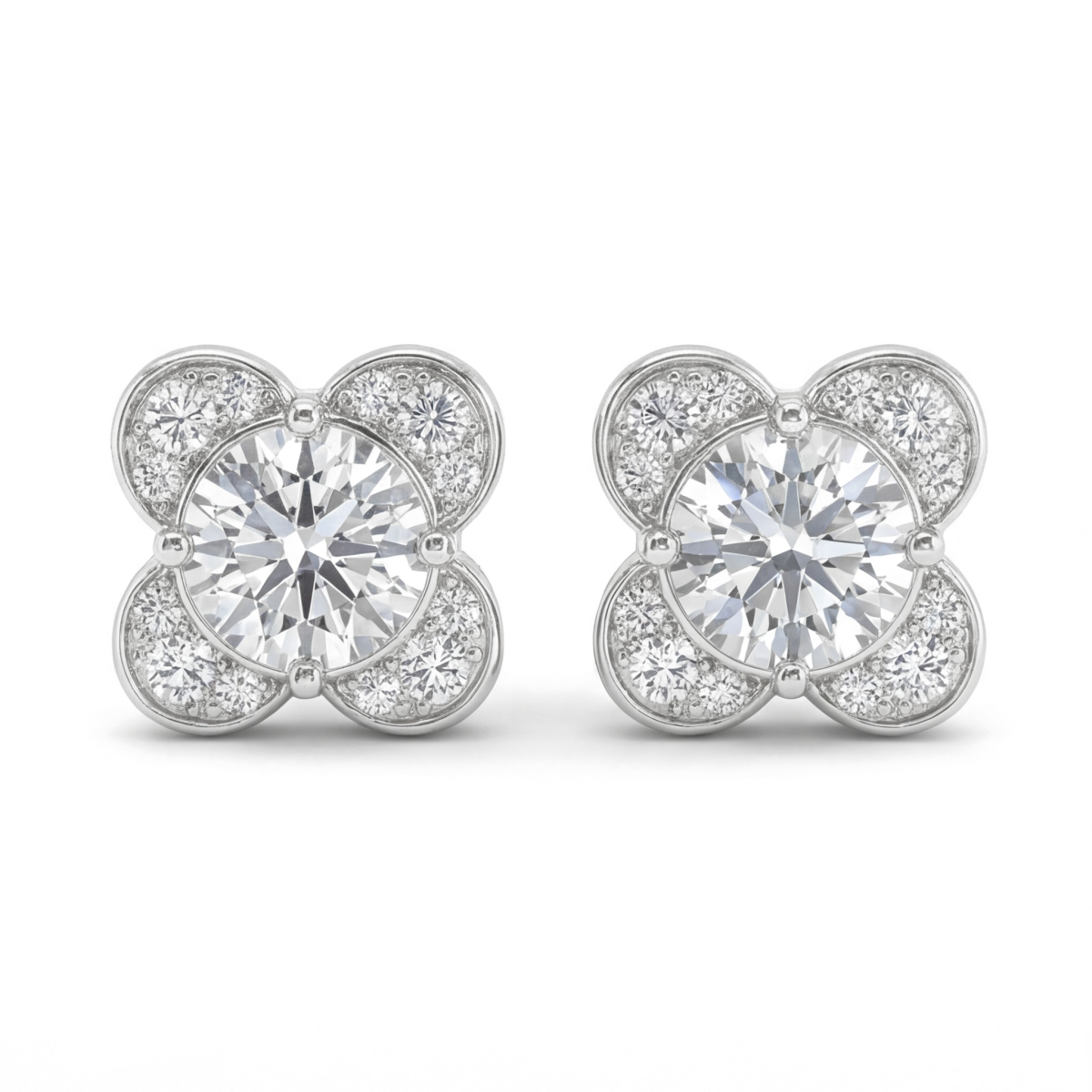 Moissanite Blooms - orecchini a lobo con moissanite