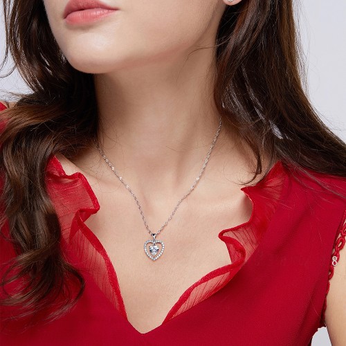 Valoria - ciondolo con moissanite a cuore e dettaglio halo