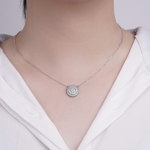 Brillante - ciondolo con gruppo di pietre di moissanite rotonde e halo in pavé