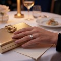 Liana - anello solitario con moissanite dal taglio marquise