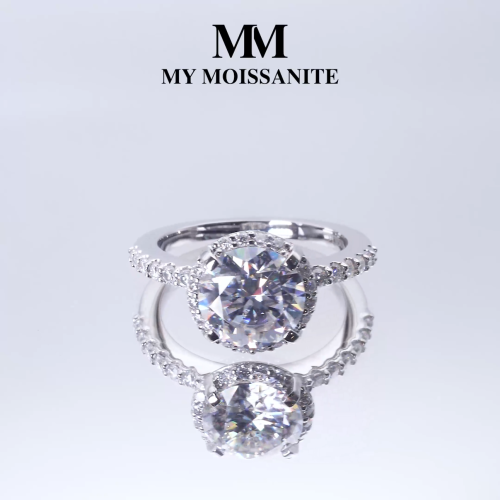 Glimmerette - lussuoso anello con moissanite, montatura halo e dettagli a pavé