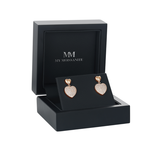 Hearts of Pavé - orecchini pendenti con moissanite e incastonatura a pavé